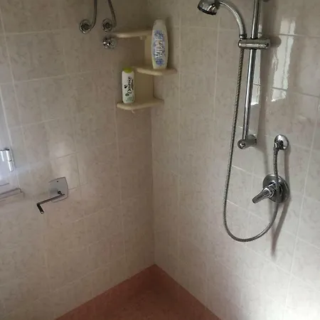 Apartamento Conchiglie Bianche *